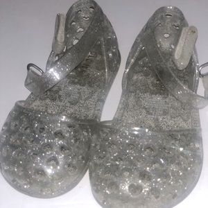 Old navy baby girl glitter jelly sandals